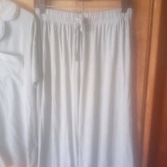 Discount divas womens gray pajama pj set pants top size M NEW - Picture 4 of 5